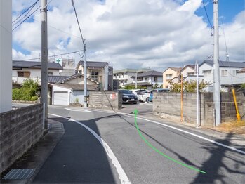 シファ(Sifa)/駐車場道順(ドンキホーテ側から)