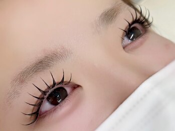 アイルーム ミニョン(eyeroom mignon)の写真/ぱっちり目にしたい方大歓迎★あなたにぴったりの目元を見つけ、一気に垢抜けるまつげをご提案いたします♪