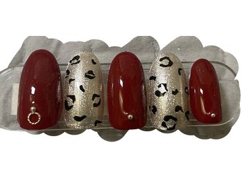 サロンドフェルメール/定額ハンド 8,800円