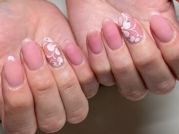 ヴィカエルバ(VICALVA)/フラワーアートネイル^ ^