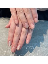 リッシュ(RICHE)/春のきれいめニュアンスネイル