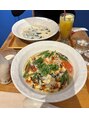 サロンイーエフ 栄本店(salon EF) ご飯を食べるのが大好きななのでオススメ教えてください(^^)/