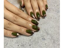 ワイ デゥ シルク(Y de Silk)/カーキ×マグネット