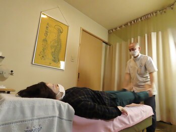 安達カイロプラクティックオフィス/便秘やむくみ、おなかの張り改善