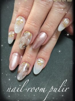 ネイルルーム プリル(Nail Room pulir)/