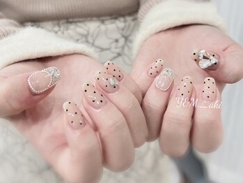 ワイアンドエムネイル 高田馬場店(Y&M. NAIL)の写真/長さだし×激カワパーツ★お目当てのパーツが見つかるかも！大好きを詰め込んだ理想のネイルに♪