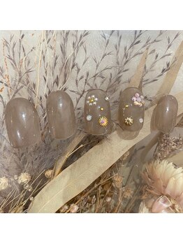 ピウム(pium.)/4月キャンペーンネイル