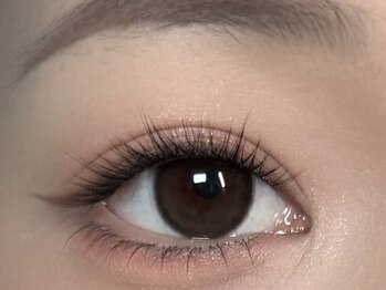 モアアイラッシュ 渋谷ハチ公口店(More Eyelash)の写真/思わず見惚れるモテeye*。デートや女子会、特別な日にもぴったりな甘めデザインが人気!ワンホン専門店で♪