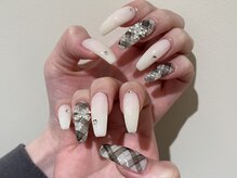 プラス エヒク(PlusEhiku)/チェック柄ネイル☆by tomoe