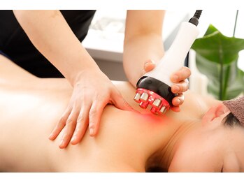 サロン ド メロウ/ハイパーナイフ140分16000