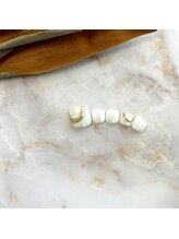 ガレ(Galet)/うねうねミラー！