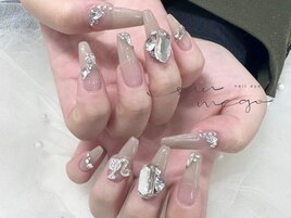 ベージュネイル×ストーンネイル