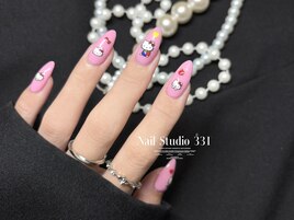 キティちゃんネイル