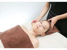 プレジール エテ(plaisir Ete)の雰囲気（【フォースカッターお顔】EMSポレーションでたるみ改善）