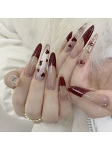 ユイ(Yui)/ネイルデザイン