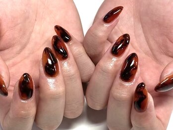 ウォルトウキョウ 池袋(WOL TOKYO)/ べっ甲ネイルデザイン