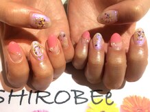 トータルサロン 白べぇーっ プラス/押し花ネイル