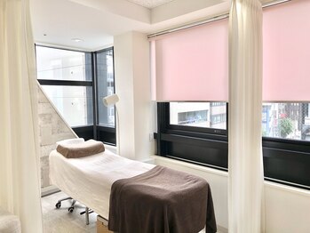 アイタイム 三宮元町(eyetime)/サロン店内(施術室)