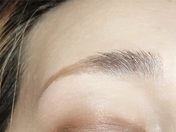 ダームドット(DAHM.)/マツエク/アイブロウ