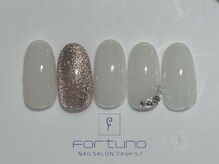 フォルトゥノ イオンタウン富士南店(Fortuno)/美爪コレクション