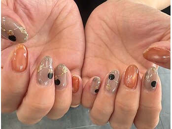 Anew シンプル/ワンカラー/アート/フィルイン/ジェル/オフィスネイル/フットネイルの写真/大人可愛いデザインで指先から美しく♪フェスやイベントに合わせたネイルも◎
