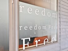 フリーダム(Freedom)/【外観（店舗正面）】