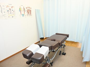 国分寺カイロプラクティックオフィス/アメリカ製のカイロテーブル☆