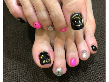 ドレス ネイルアンドアイラッシュ 梅田(Dress)/【Dress 梅田】ニコちゃん