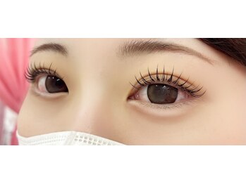 ユユサロン(youyu salon)/韓国風束感フラットラッシュ/LED