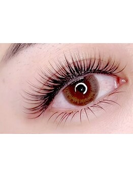 ボリュームのある目元にしたい