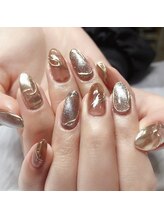 ハミ 新大久保(H'ami)/メタリックゴールドラインネイル