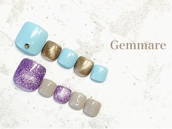 人気赤ニュアンスフットネイル