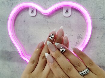 チーネイル(CHIII NAIL)/フレンチネイル