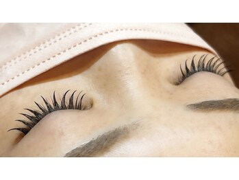 アースコアフュールボーテ 成田店(EARTH coiffure beaute)/フラットラッシュ♪130本