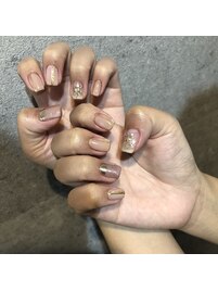 ヌーディーベージュネイル