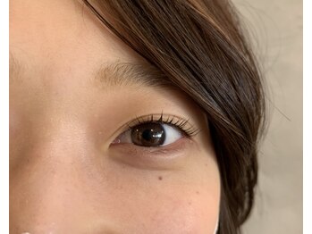 ニーチェ アイ(niche eye)/プランプラッシュリフト