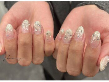 シー(SHE)/キラキラネイル