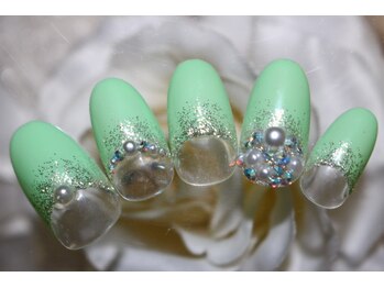 ネイルサロン ユーア(Yu a)/大人可愛い上品ネイル♪¥10980