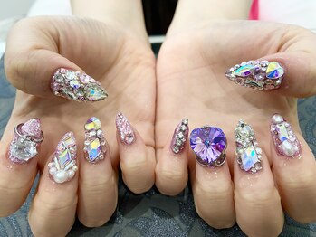 バンキッシュ(Vanquish)/ゴテゴテ!ハートが美しい!