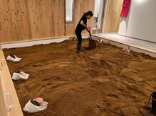 クラブオーサム(Club Awesome!)/ヨガの後に酵素浴