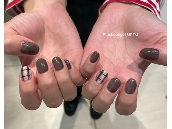 プルースラウンジ トウキョウ(Plus Lounge TOKYO)/ブラック×チェックネイル♪