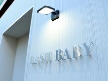 ラッシュベイビー(LASH Baby)の雰囲気（白を基調とした内観や外観にもこだわり★）