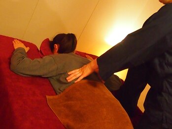 ツボ押し仙人/ひと押しひと押し丁寧に・・・