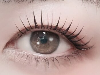 レア(LE’A)の写真/【パリジェンヌ公式認定サロン】目元の印象UP☆キープ力×高技術で理想の目元を叶えます♪メイクの時短も◎