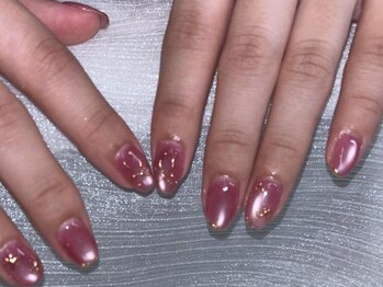 POLISH【ネイル/脱毛/フェイシャル】の写真/ワンカラーから綺麗め・ちゅるんネイル・個性派・トレンドを抑えたデザインまで◎丁寧な施術でモチも抜群☆