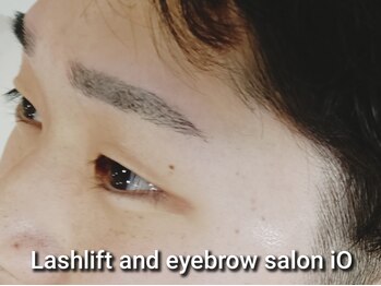 イオ(iO)の写真/【眉はお顔の印象の8割を決める大切なパーツ】まつげパーマ×眉ワックスのセットでお得に一気に垢抜け◎