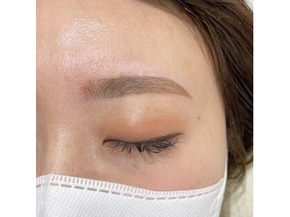 トロワ(trois)の写真