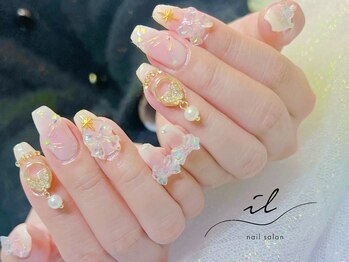 イル 神戸店/リボン×蝶ネイル