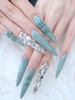 ドールネイル 札幌店(Doll Nail)の写真/【長さ出し◎】ワンカラーorグラデーションのシンプルデザイン～派手・華やかデザインまでご対応◎