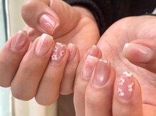 アメリアンドカシェット(Amelie&Cachette)/フラワーネイル:maika